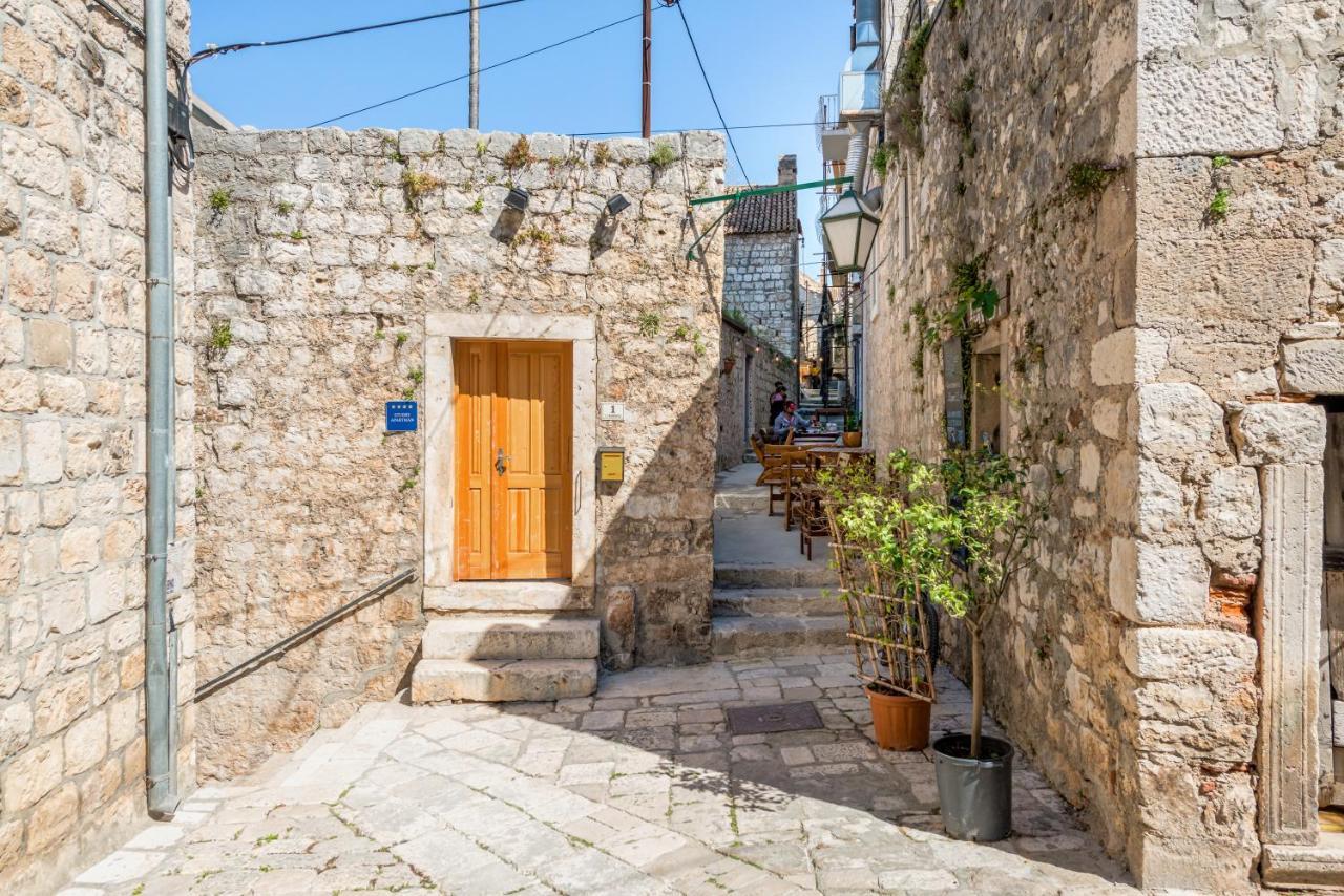 Apartments Villa Tudor 2 Hvar Town Esterno foto